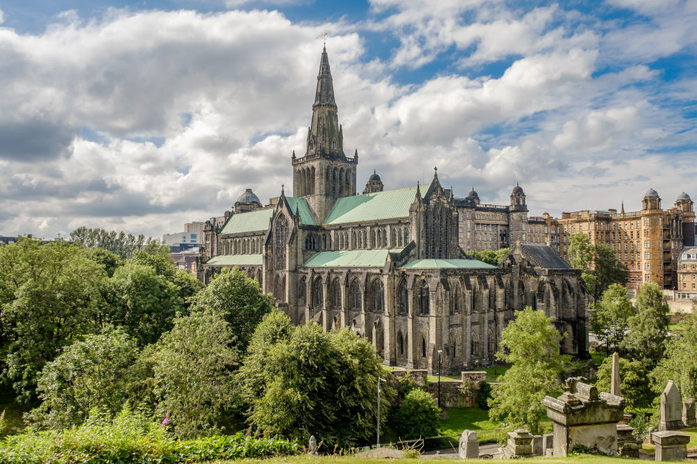 Glasgow Cathedral and skyline from the Necropolis 