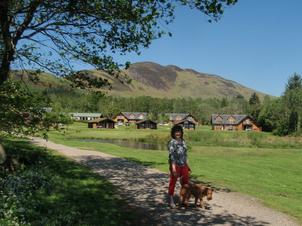 The grounds of Loch Lomond Waterfront in the Summer