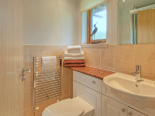 A bathroom in a lodge at Loch Lomond Waterfront A bathroom in a lodge at Loch Lomond Waterfront