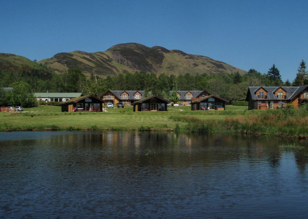 The grounds of Loch Lomond Waterfront in the Summer