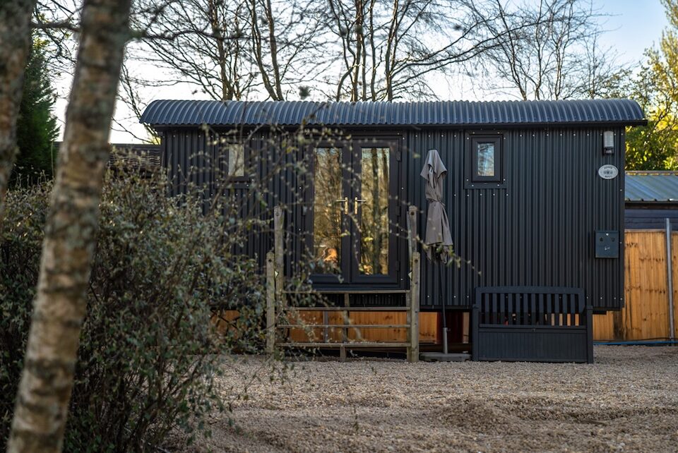 The exterior of a Shepherd&#039;s Hut at Loch Lomond Waterfront