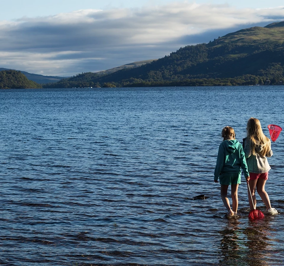Children paddling in Loch Lomond